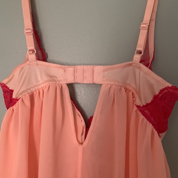 Victoria’s Secret Babydoll and matching panty - Picture 5 of 10
